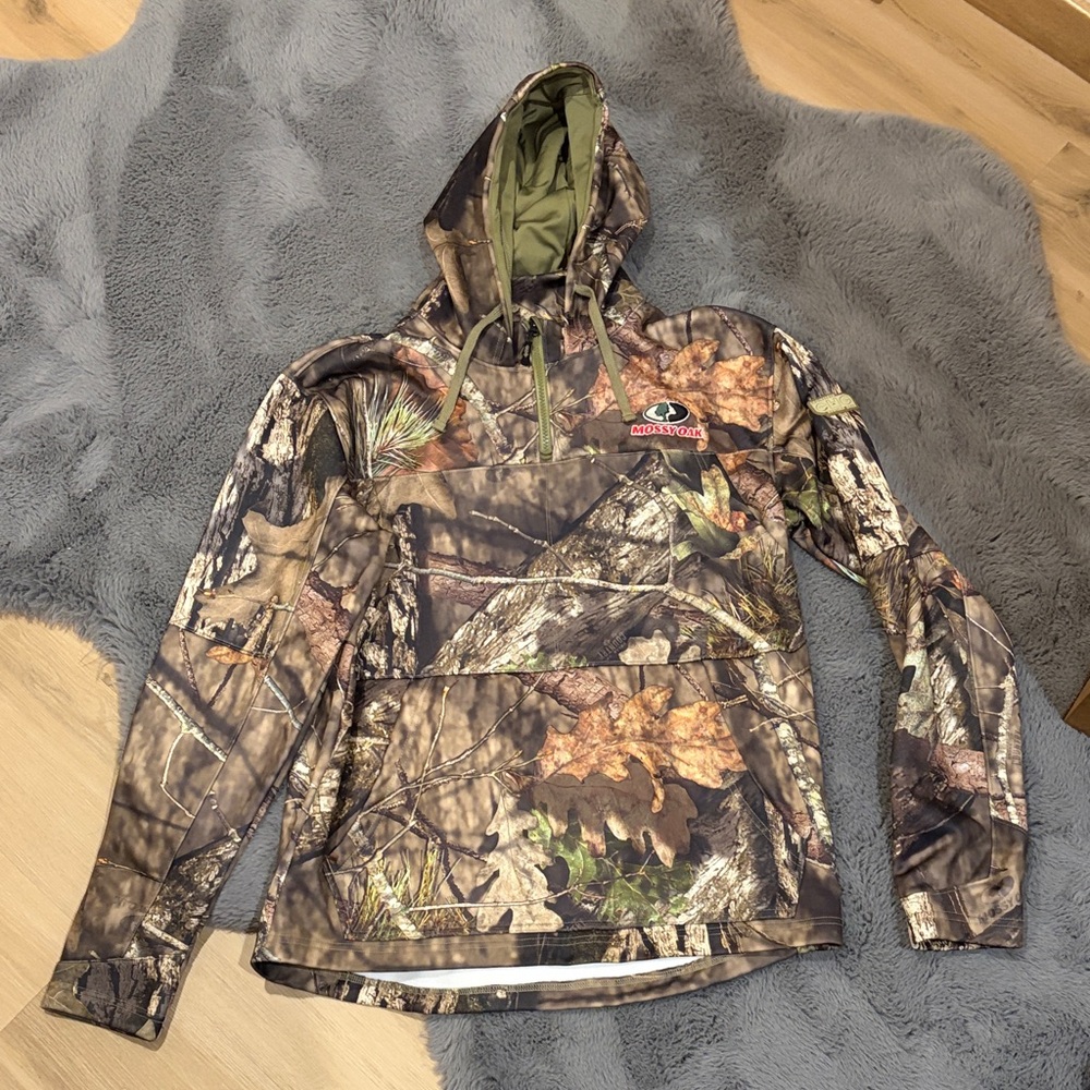 Mossy Oak Camouflage Hoodie with Green Accents